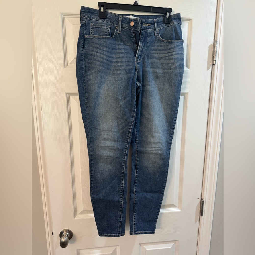 Signature by Levi Strauss Dark Blue Totally Shaping Skinny Jeans